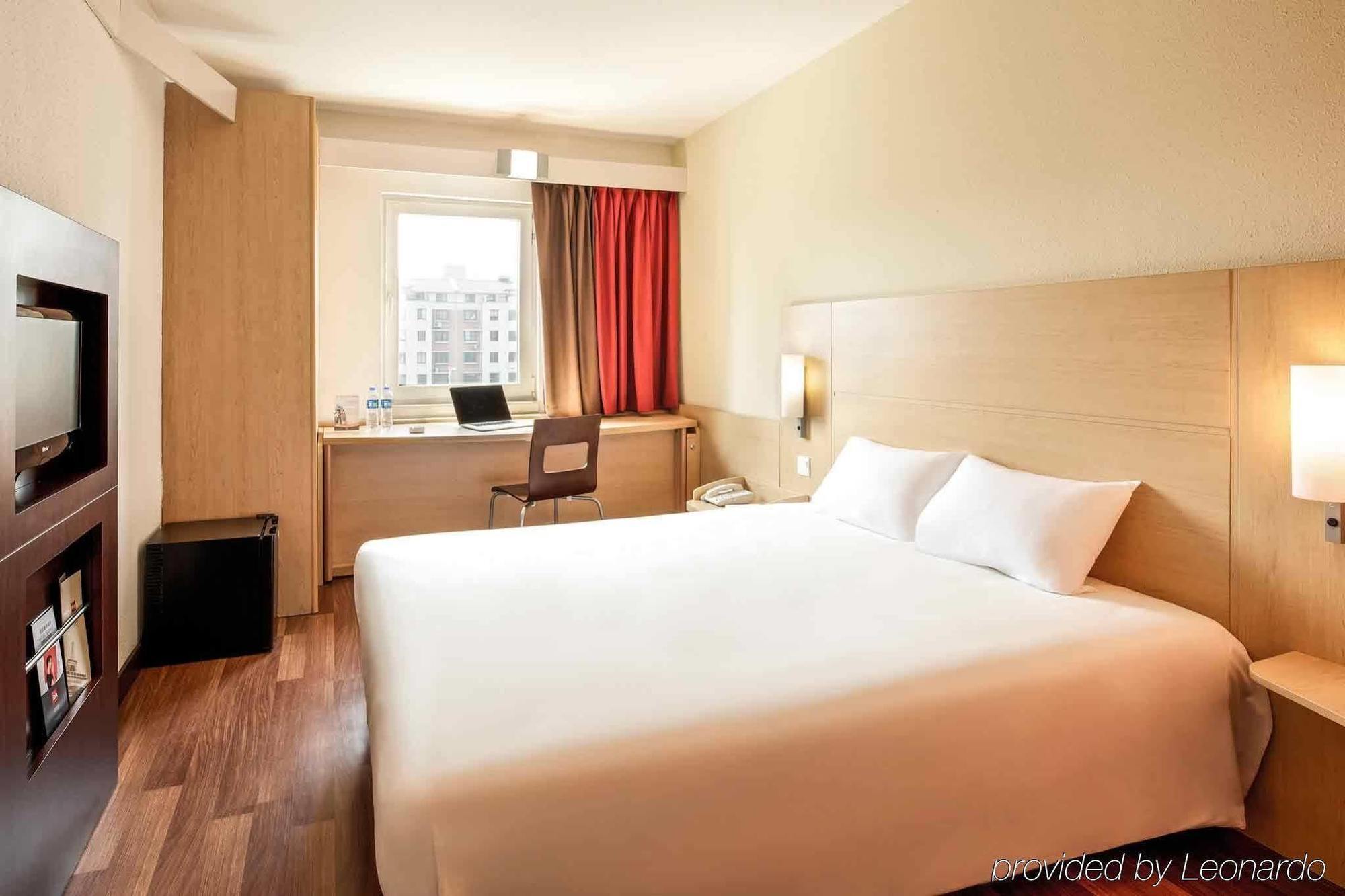Ibis Wuxi Hi Tech Hotel Luaran gambar