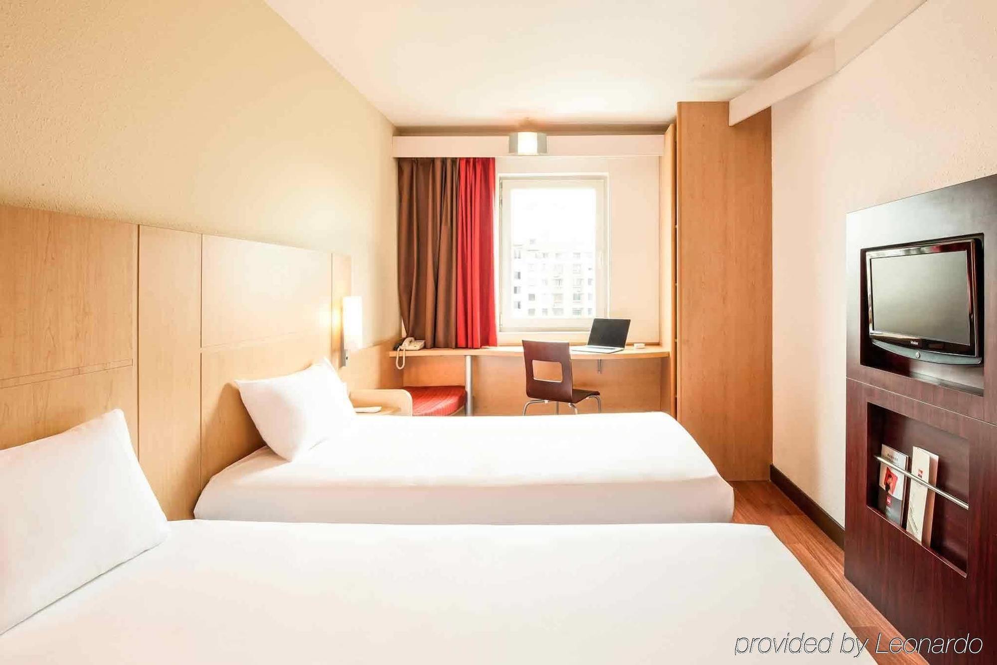 Ibis Wuxi Hi Tech Hotel Luaran gambar